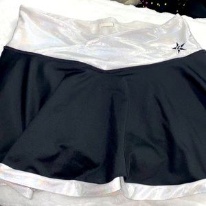 Rebel athletic skirt flouncy skirt adult small
